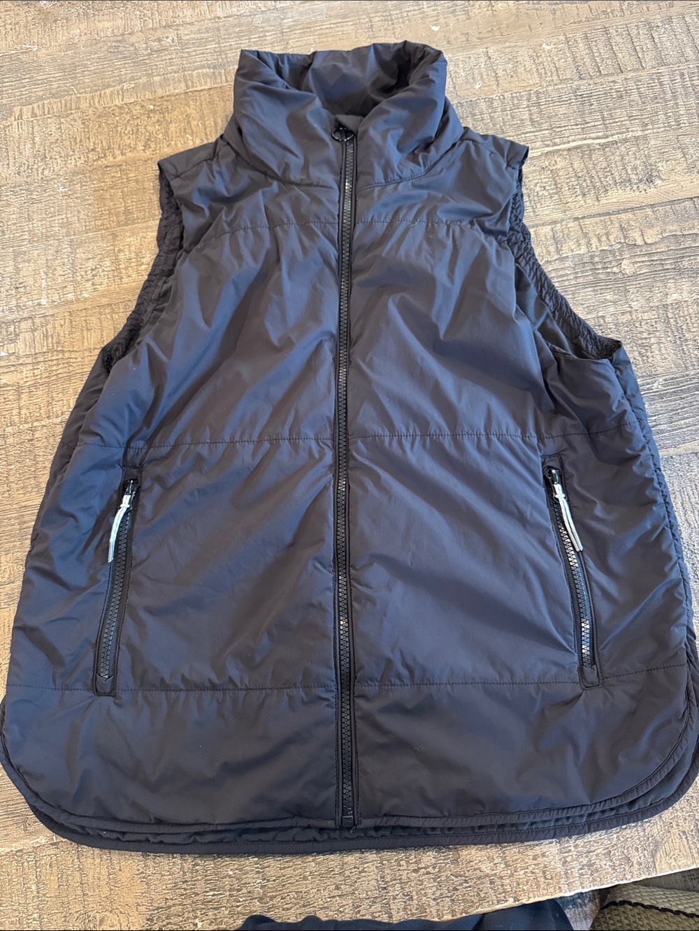 Vuori vest